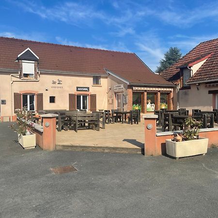 Auberge Saint Fergeux Gionges Eksteriør billede