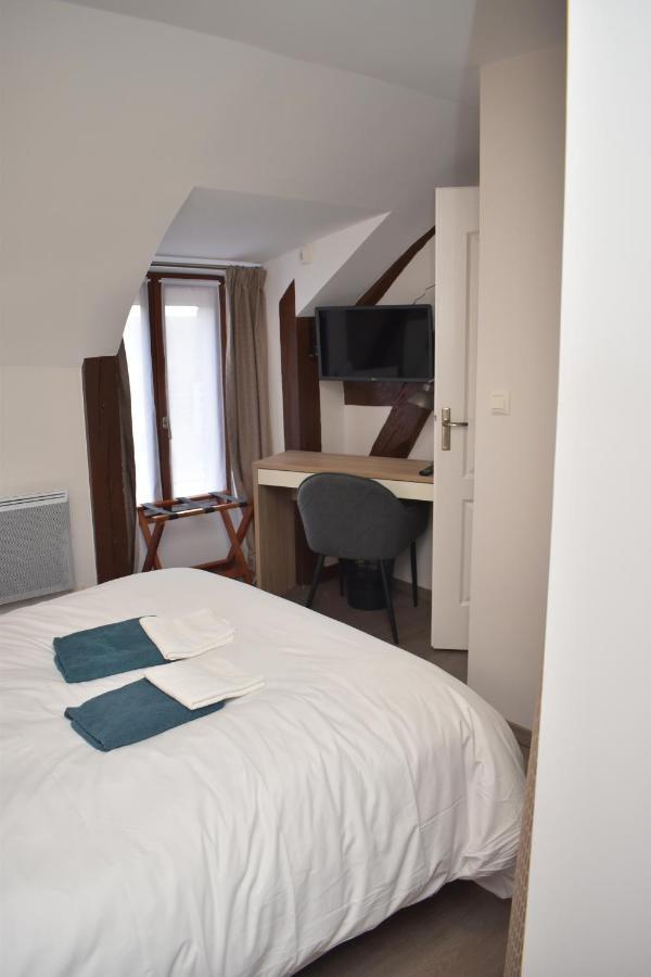 Auberge Saint Fergeux Gionges Eksteriør billede