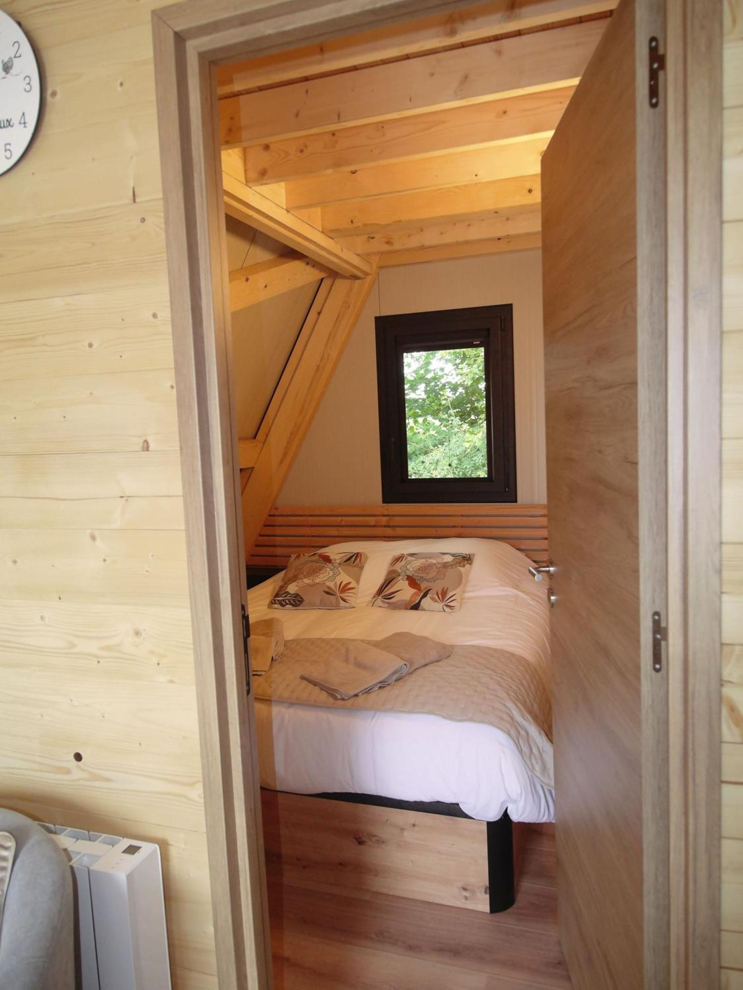 Auberge Saint Fergeux Gionges Eksteriør billede
