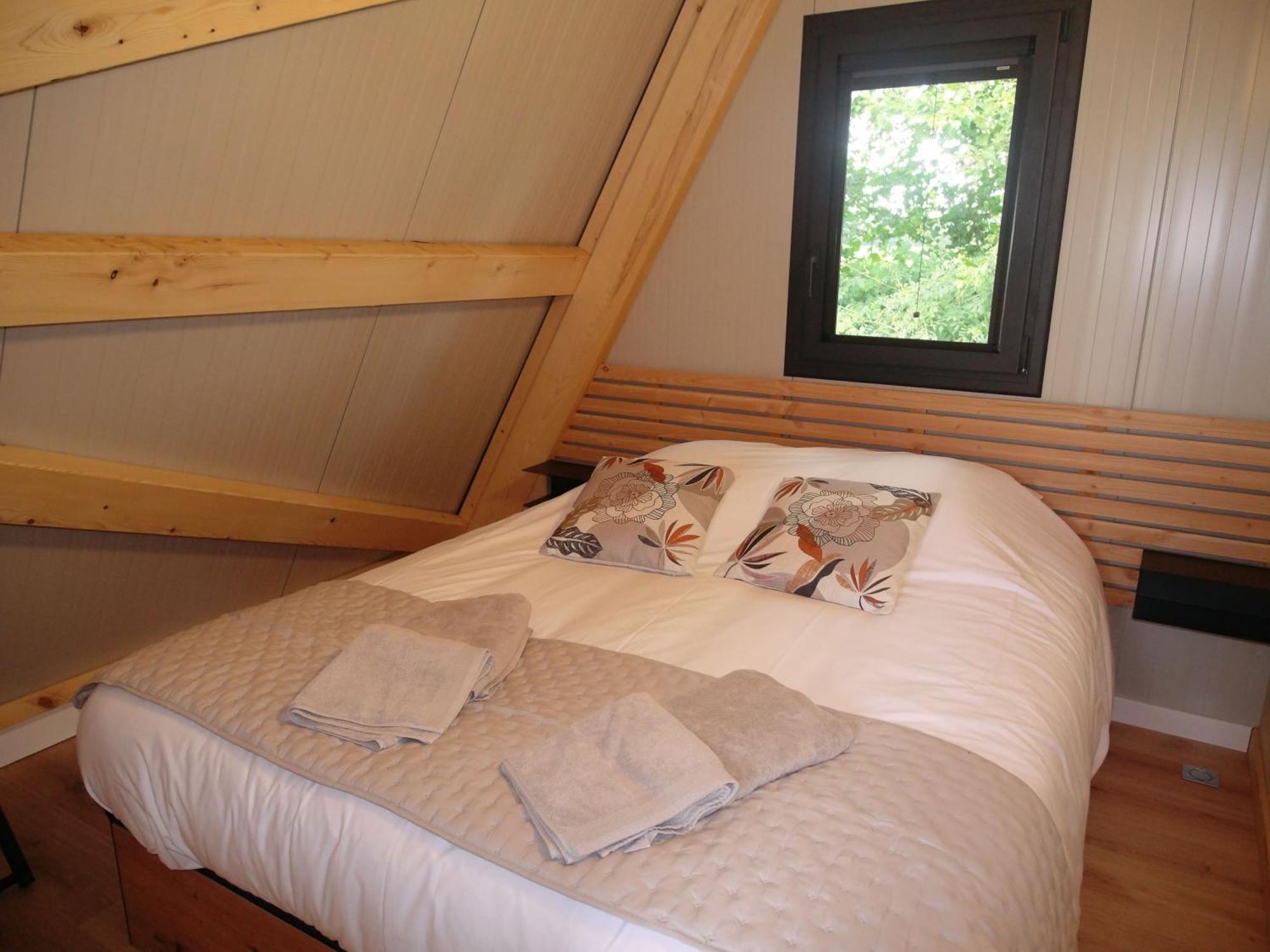 Auberge Saint Fergeux Gionges Eksteriør billede