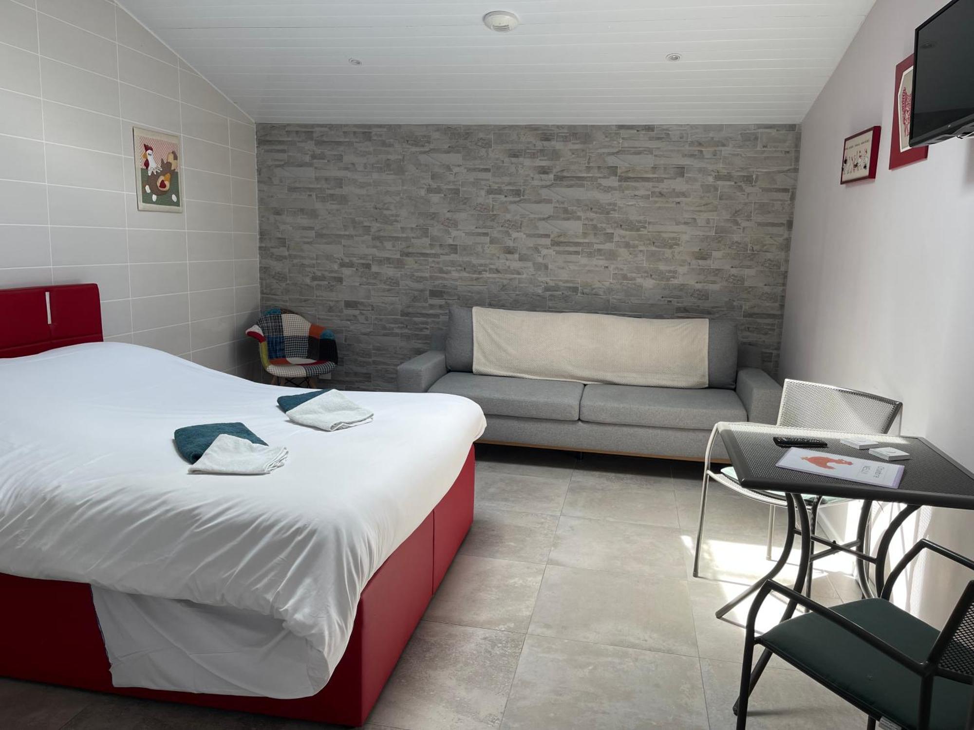 Auberge Saint Fergeux Gionges Eksteriør billede