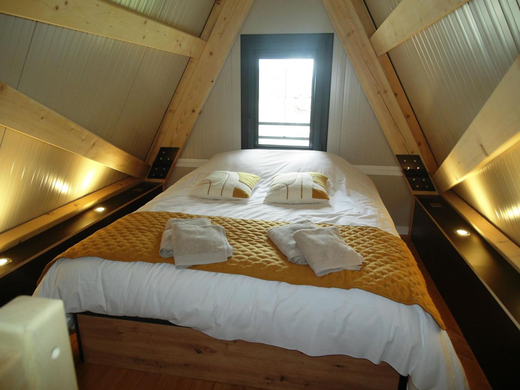 Auberge Saint Fergeux Gionges Eksteriør billede